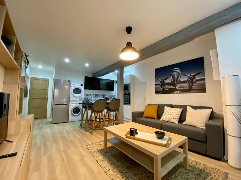 Apartment T2 Plein Centre De Sur Seine